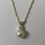hand made custom gold necklace with pearl pendant