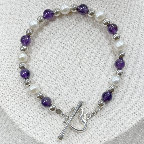 Sterling silver, Amethyst and Pearl bracelet