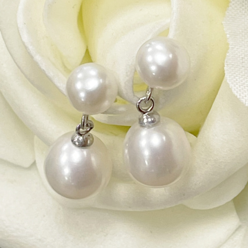Sterling silver pearl drop earrings