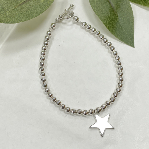 Silver bead bracelet with star