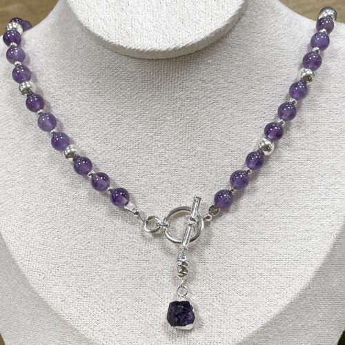 Silver and Amethyst bead necklace