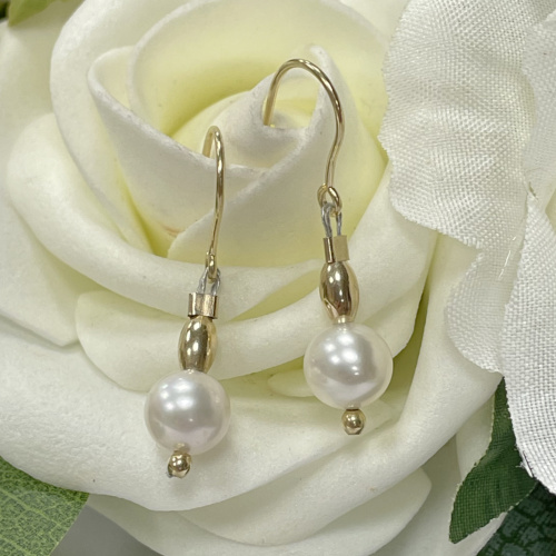 9ct Yellow gold and drop pearl earrings