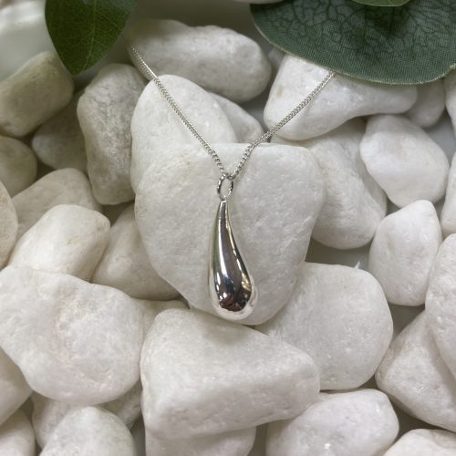 Sterling silver tear drop pendant